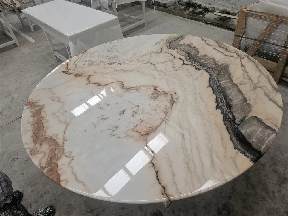 Marble tops glazed stone Marble tops glazed stone