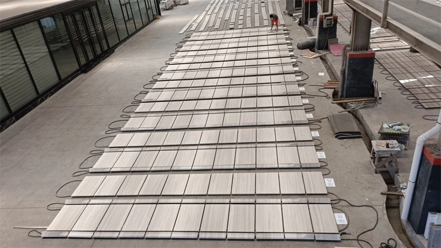 Dry-laying white wood marble tiles Dry-laying white wood marble tiles